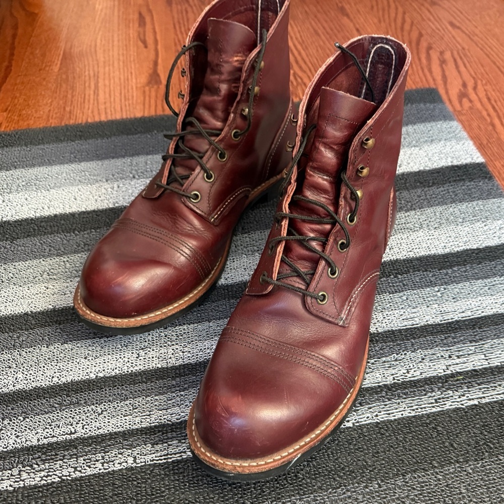 Red Wing 8119 Heritage Iron Ranger Oxblood Mesa Boots Men’s plus matching belt!